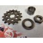 3AK Yamaha TZ250 gearbox sprocket 15T and collar nut set