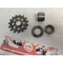 3AK Yamaha TZ250 gearbox sprocket 15T and collar nut set