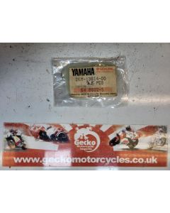 2KM Yamaha TZ250 reed petal support 2KM-13614-00
