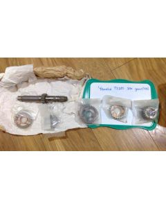 3AK Yamaha TZ250 gearbox spares - new old stock axlemain 18T gears
