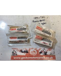 3YL fairing side dowels and nylon cups NOS