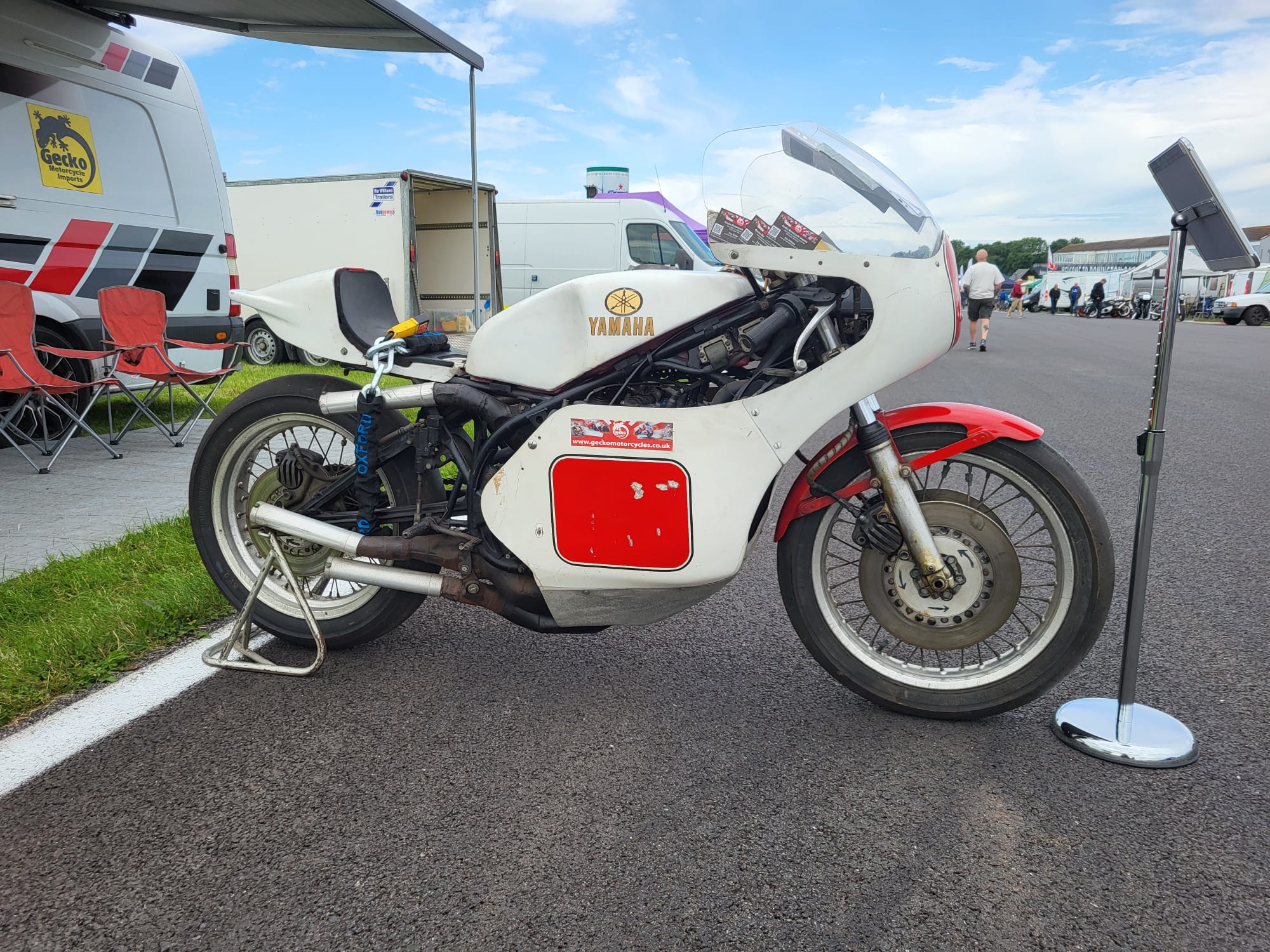 TZ750